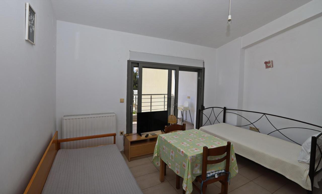 Katerina Apartments Keramoti  Eksteriør billede