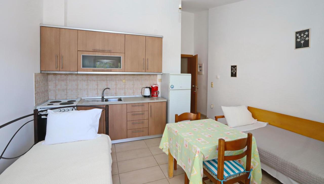 Katerina Apartments Keramoti  Eksteriør billede